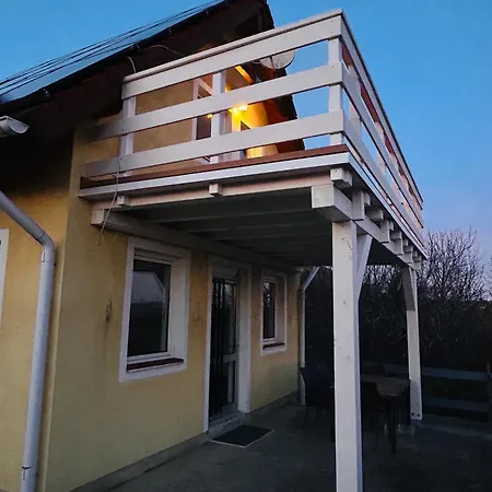 Seasons & Connections Dom wakacyjny Balatongyörök